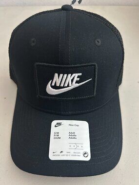 NIKE RISE CAP SNAPBACK TRUCKER HAT BLACK-WHITE FV5543-010 size S/M, M/L, L/XL